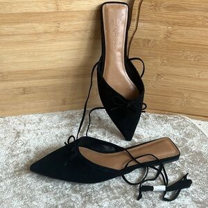 Brand New Who What Wear Black Suede Evelyn Pointed Toe Lace Up Strap Bow Flats